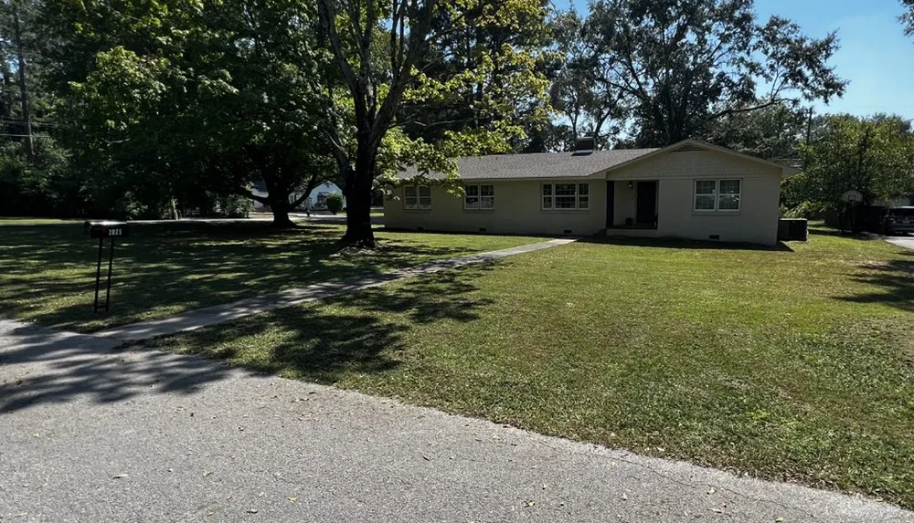 Trusted landscaping services experts serving Decatur, AL - Terry's Lawn Care