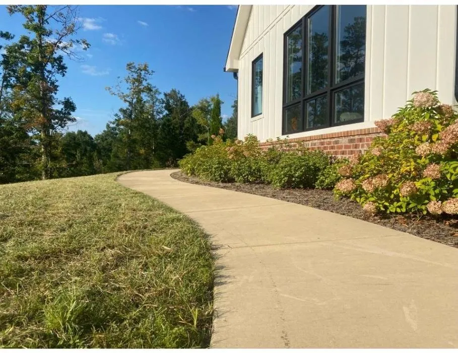 Top-rated landscape installation in Decatur, AL by Terry's Lawn Care