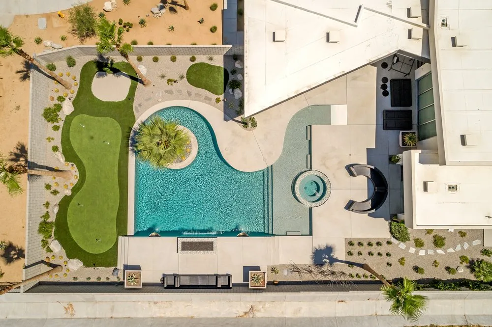 Custom garden landscaping experts serving Palm Desert, CA - Teserra