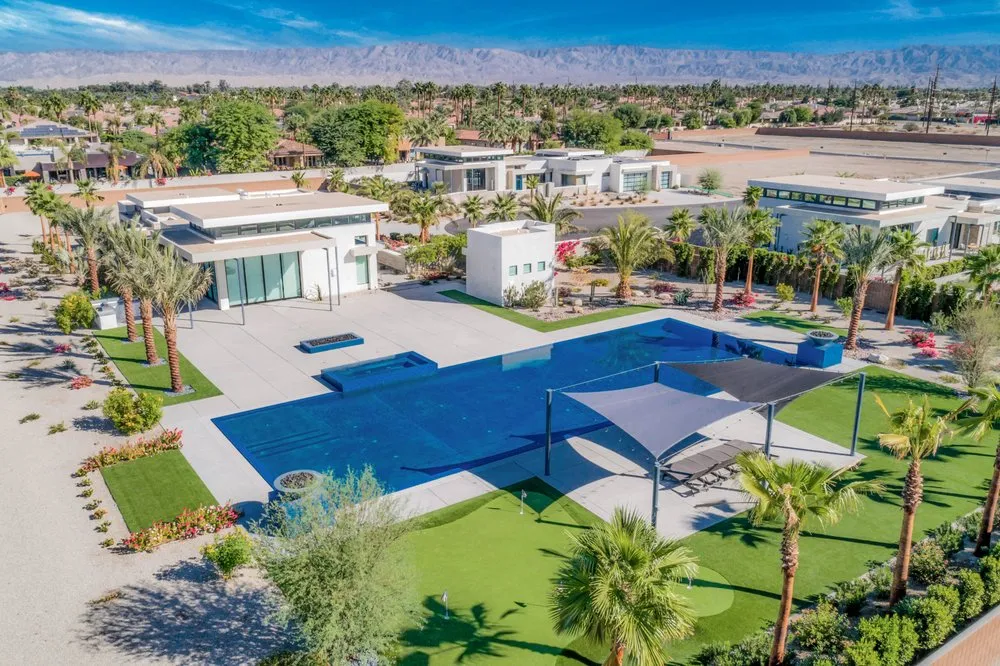 Custom outdoor landscaping near you in Palm Desert, CA by Teserra