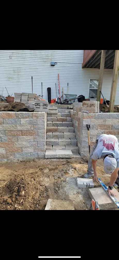 Local garden landscaping experts serving Belleville, IL - Tesseract General Contracting