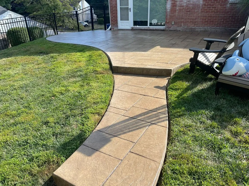 Trusted lawn mowing service in Elkins Park, PA by Teva Landscaping