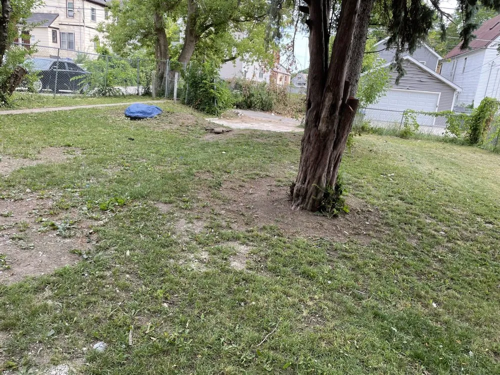 Custom outdoor landscaping experts serving Milwaukee, WI - Tevin & Sons Lawn Care & Snow Removal