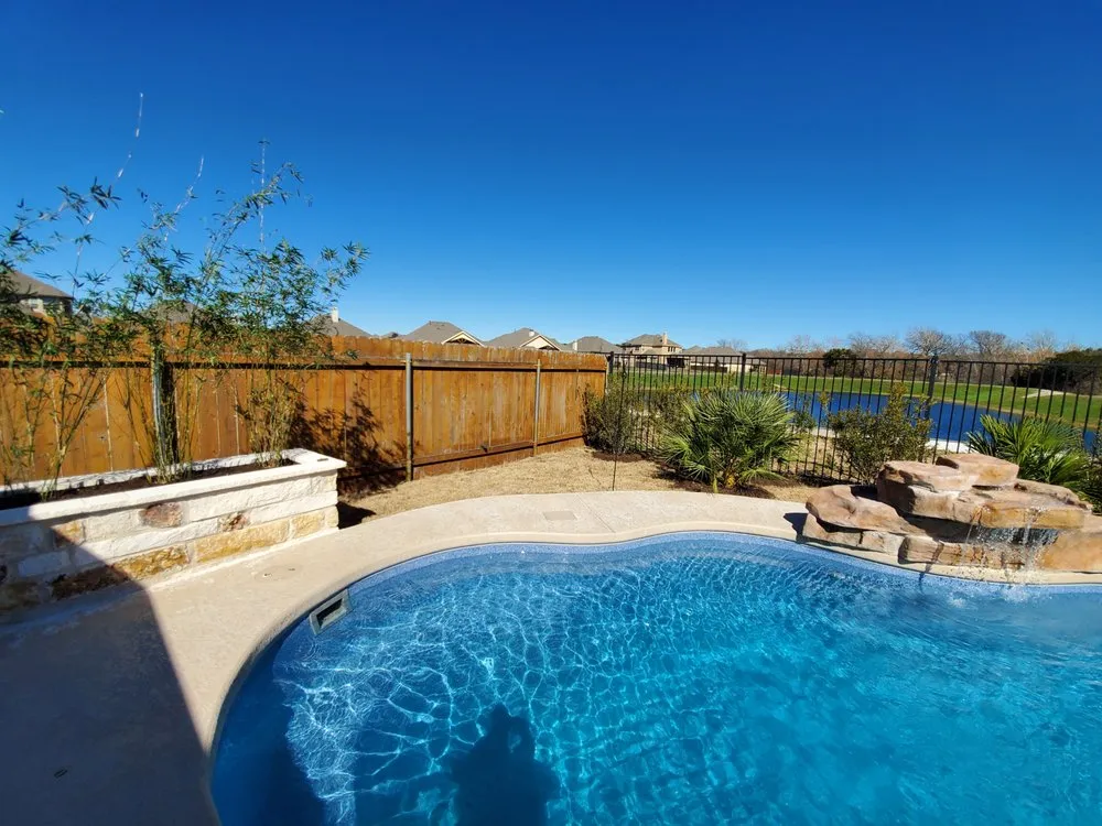 Custom yard maintenance experts serving Pflugerville, TX - Tex-Zarc Landscaping