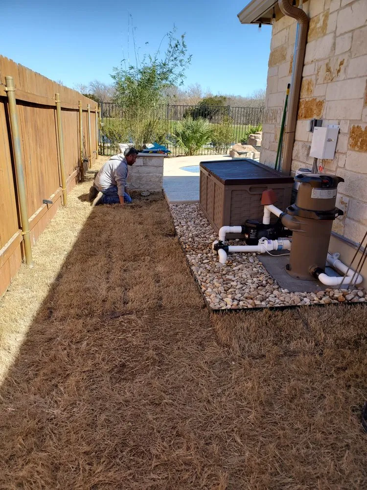 Affordable lawn mowing service in Pflugerville, TX - Tex-Zarc Landscaping