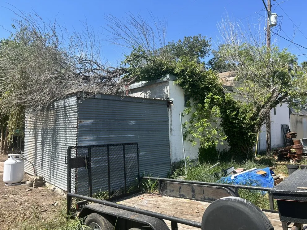 Reliable garden landscaping for beautiful yards across Edinburg, TX - Texan Pro Build & Removal