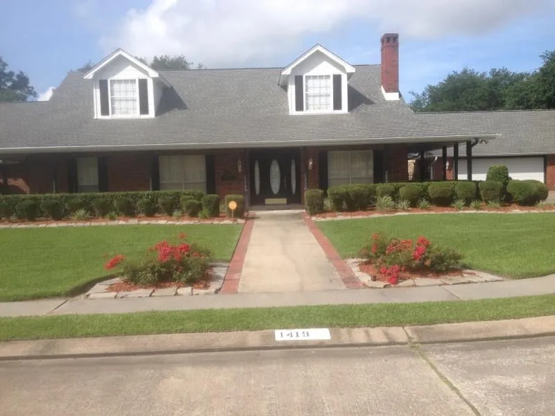 Trusted lawn mowing service for outdoor upgrades across Nederland, TX - Texas Best Lawn