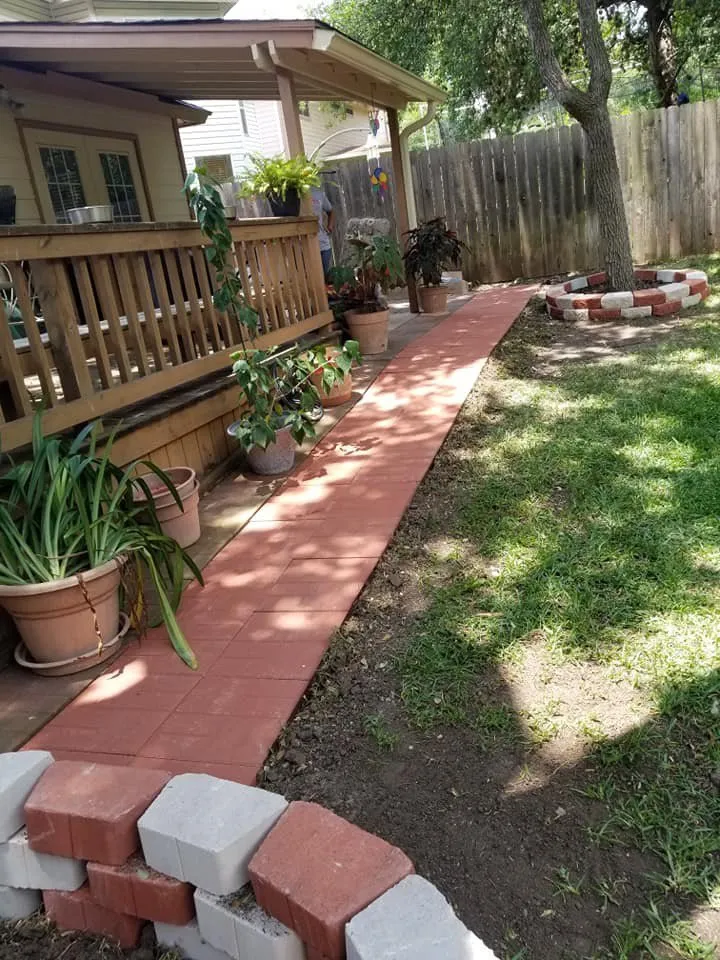 Reliable yard cleanup service for beautiful yards in Castroville, TX by Texas Best Services