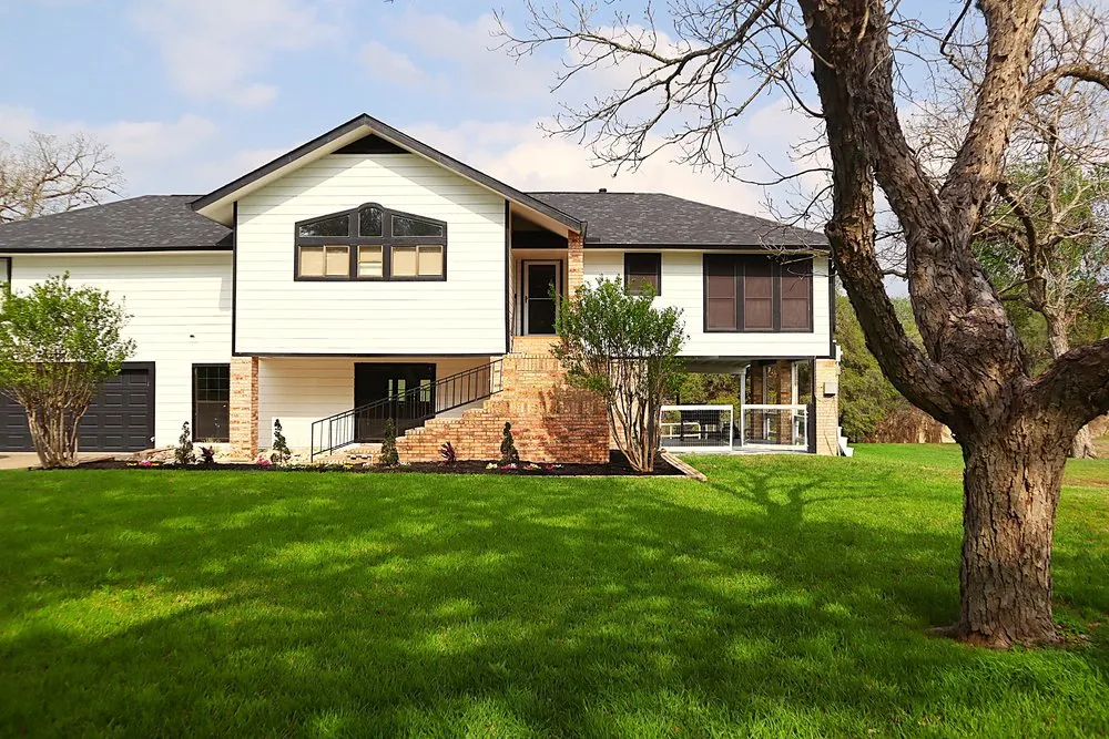 Professional yard maintenance in Kyle, TX by Texas Born Landscaping