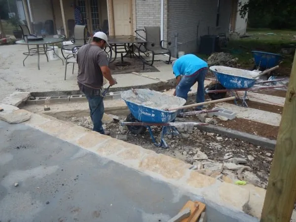 Reliable lawn care service near you in Leander, TX by Texas Central Service