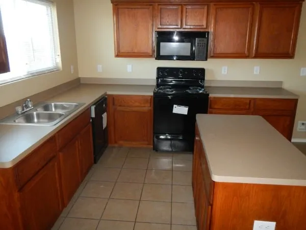 Trusted lawn care service for beautiful yards in Leander, TX by Texas Central Service