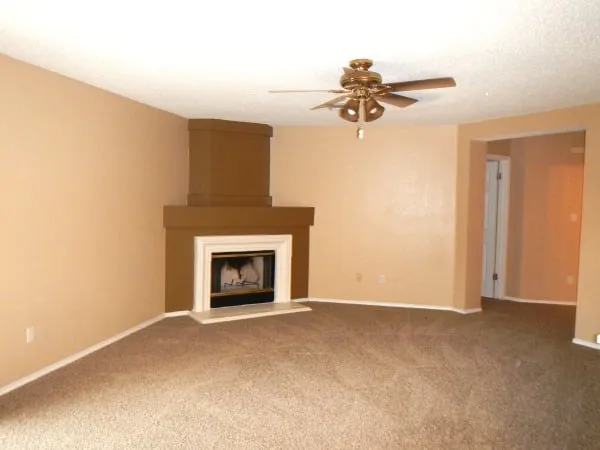 Professional yard maintenance with custom design across Leander, TX - Texas Central Service