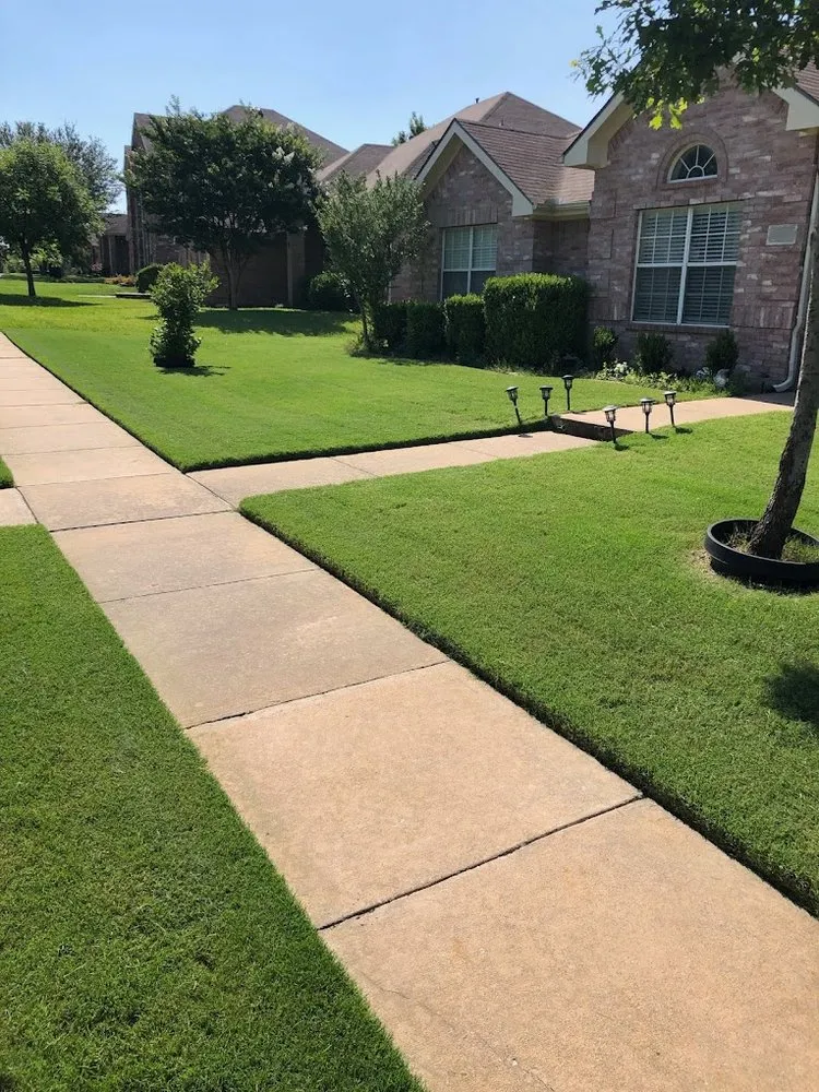 Local yard maintenance for beautiful yards in Melissa, TX by Texas Cherry Lawns