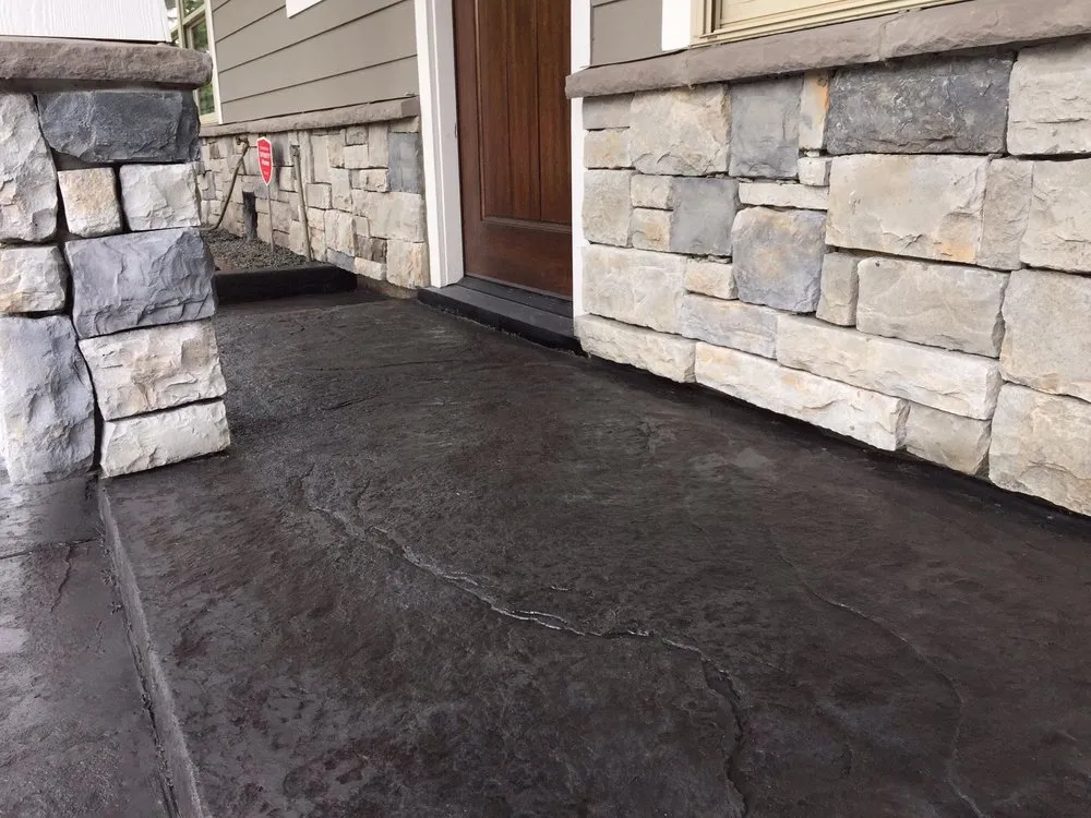 Top-rated residential landscaping in Houston, TX by Texas Curb n Borders