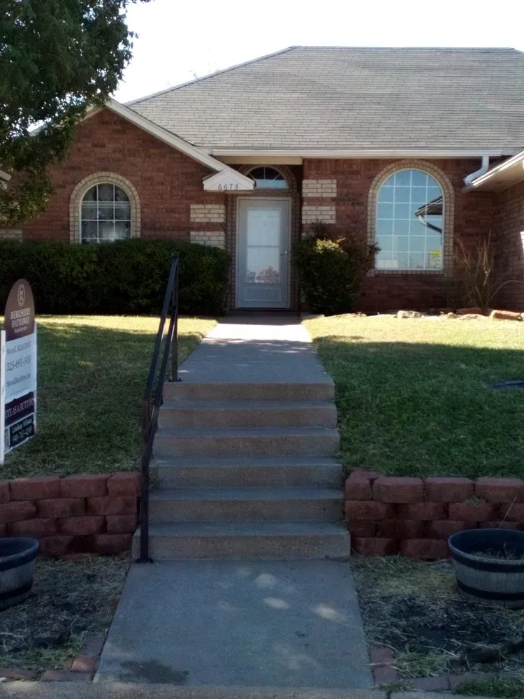 Local garden landscaping in Abilene, TX by Texas Cut & Lawn Care