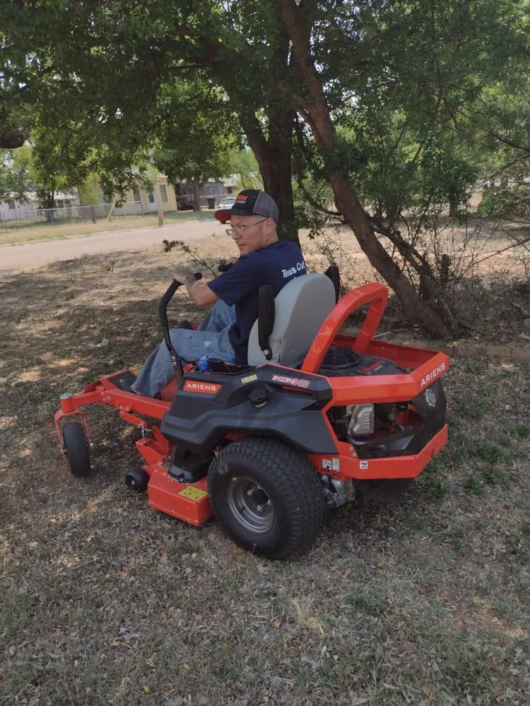 Expert yard cleanup service experts serving Abilene, TX - Texas Cut & Lawn Care