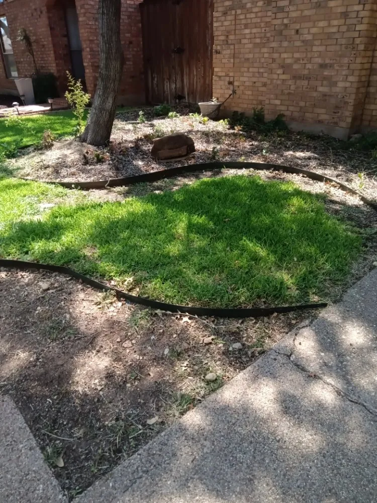 Custom landscaping services in Abilene, TX by Texas Cut & Lawn Care