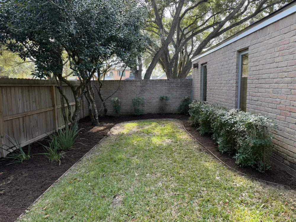 Local lawn mowing service in Katy, TX by Texas ForeverGreen