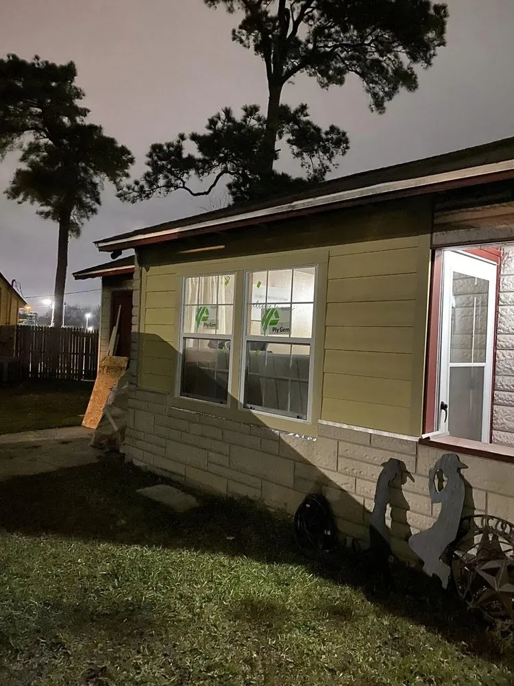 Local garden landscaping for residential properties in Alvin, TX by Texas Home Needs