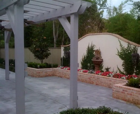 Reliable yard cleanup service for beautiful yards across College Station, TX - Texas Landscape Creations