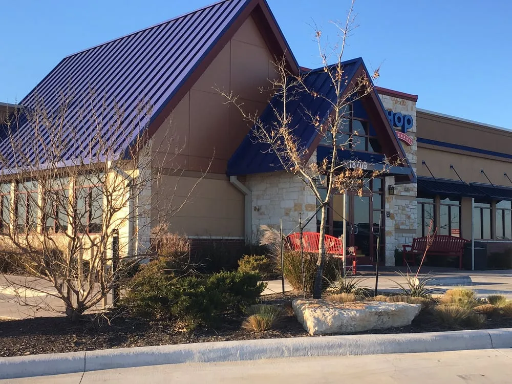 Reliable lawn mowing service in Round Rock, TX by Texas Landscape Creations