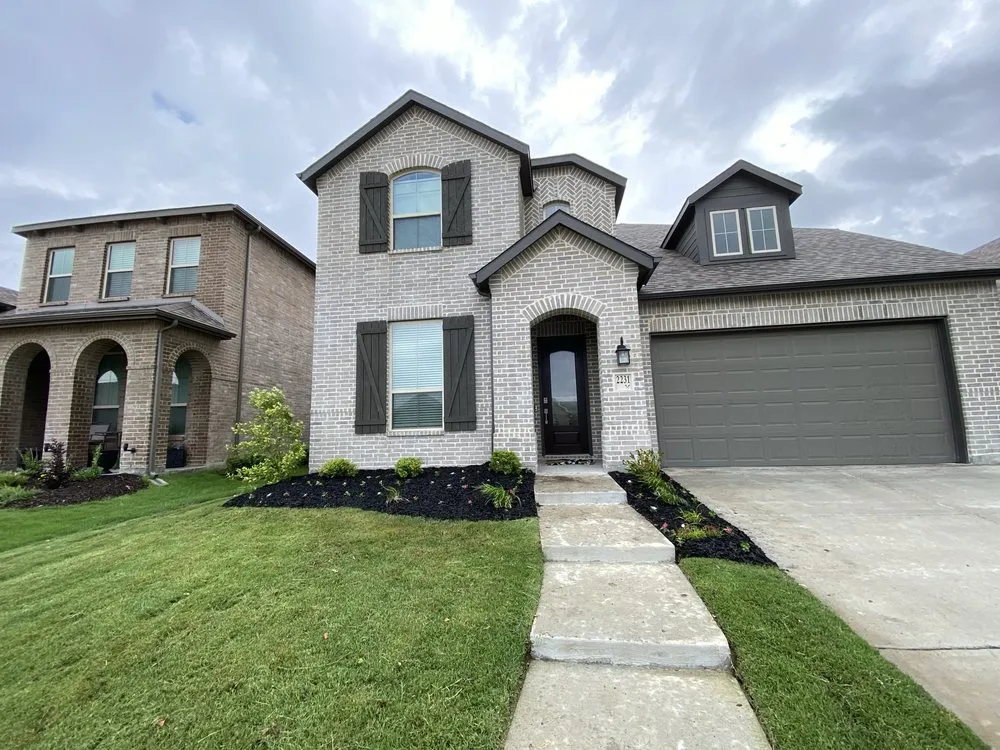 Top-rated lawn mowing service in Royse City, TX by Texas Lawn & Order