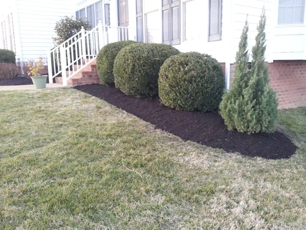 Expert garden landscaping for beautiful yards across Richmond, VA - Texas Lawn Care
