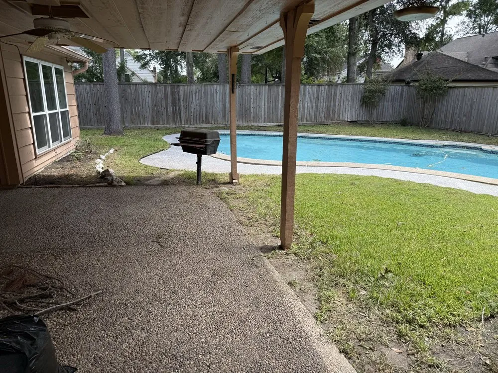 Professional yard maintenance in Houston, TX - Texas Lawn Services