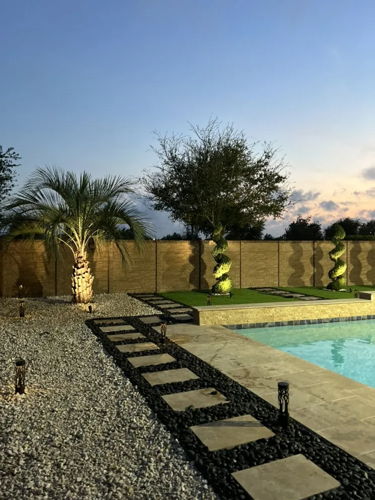 Affordable lawn mowing service experts serving Houston, TX - Texas Lawn Star Landscaping