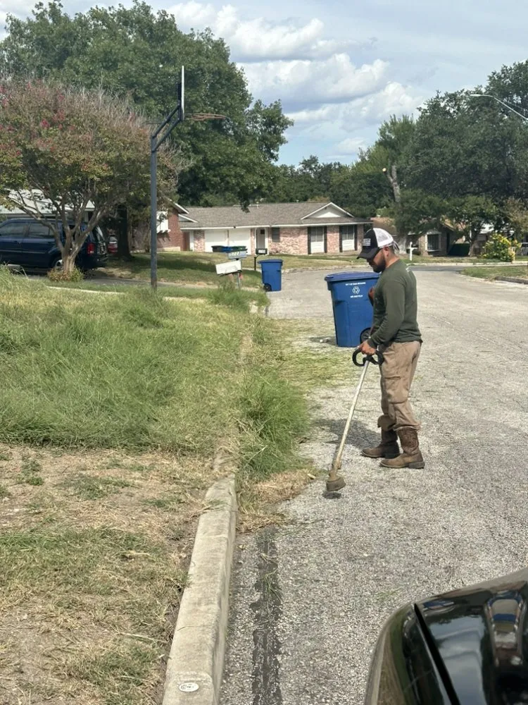 Professional lawn mowing service in San Antonio, TX by Texas Lawnman Yard & Commercial
