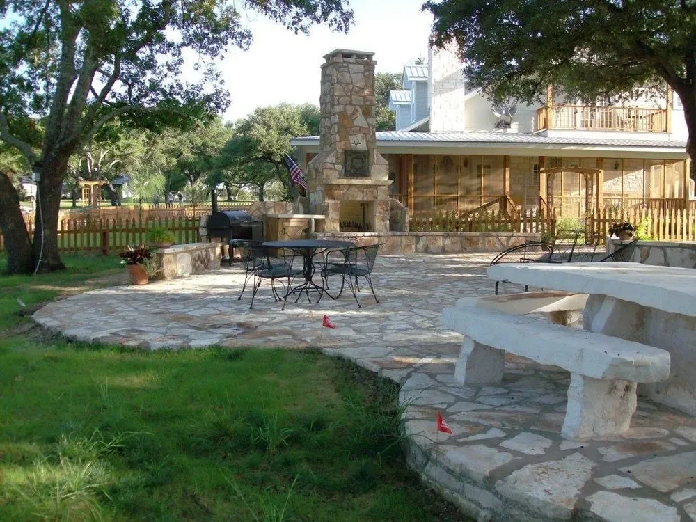 Affordable outdoor landscaping experts serving Canton, TX - Texas Limestone Creations