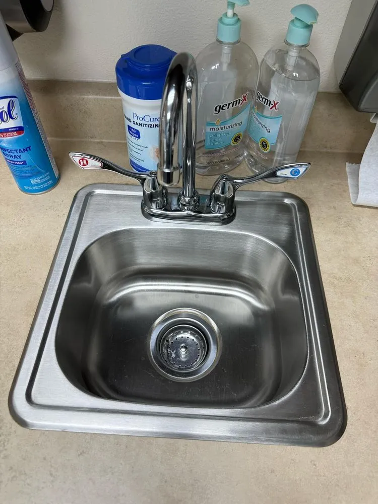 Expert yard cleanup service in Laredo, TX by Texas Maintenance & Cleaning Solutions