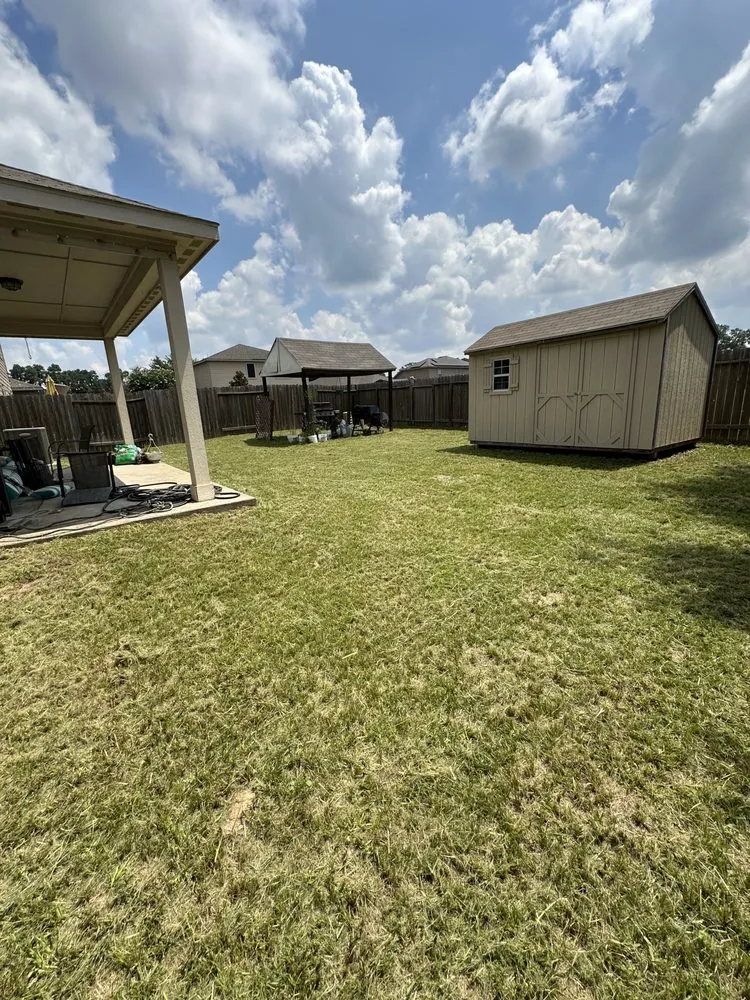 Local lawn care service for beautiful yards in Magnolia, TX by Texas Mow