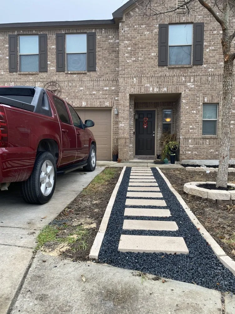 Expert landscaping services in San Antonio, TX - Texas Oaks landscaping