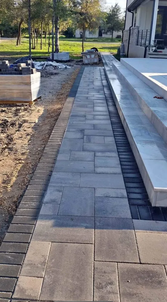 Reliable outdoor landscaping with custom design in Conroe, TX by Texas Outdoor Creations