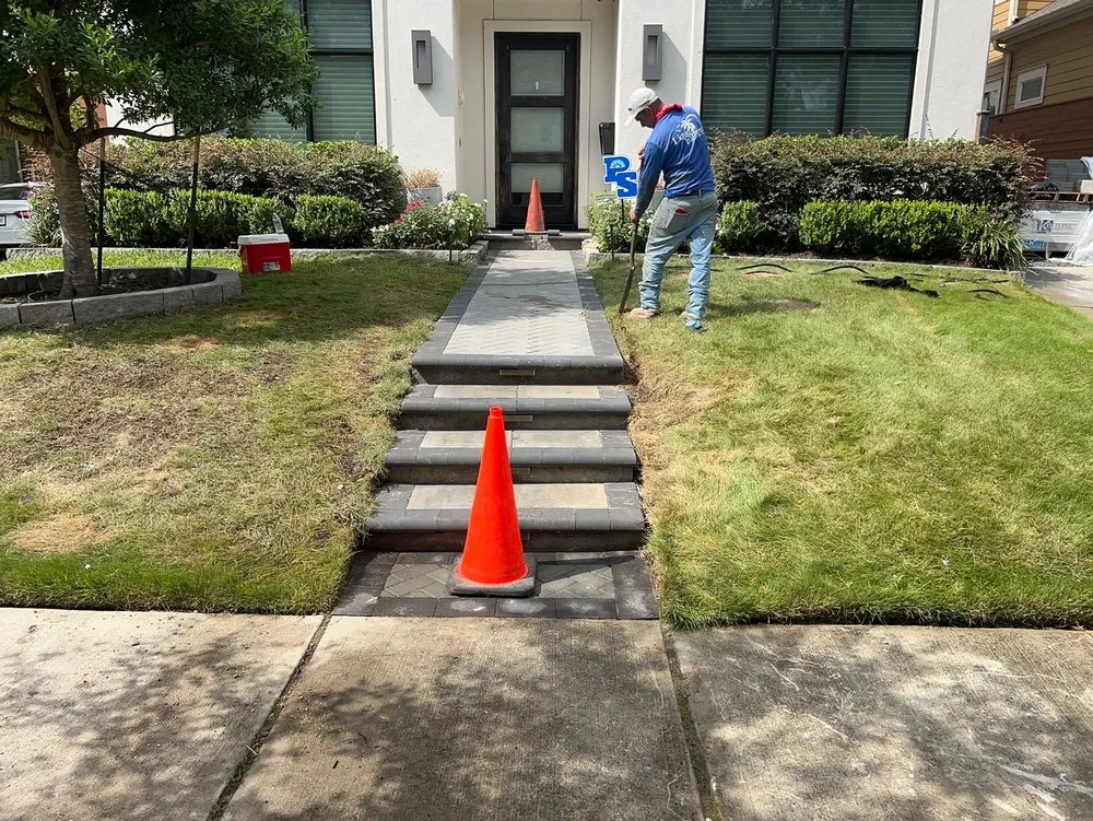 Custom yard maintenance in Conroe, TX - Texas Outdoor Creations