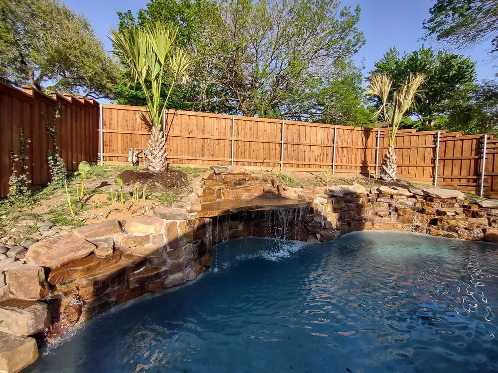 Professional lawn care service with custom design in Dallas, TX by Texas Palm Trees and Irrigation