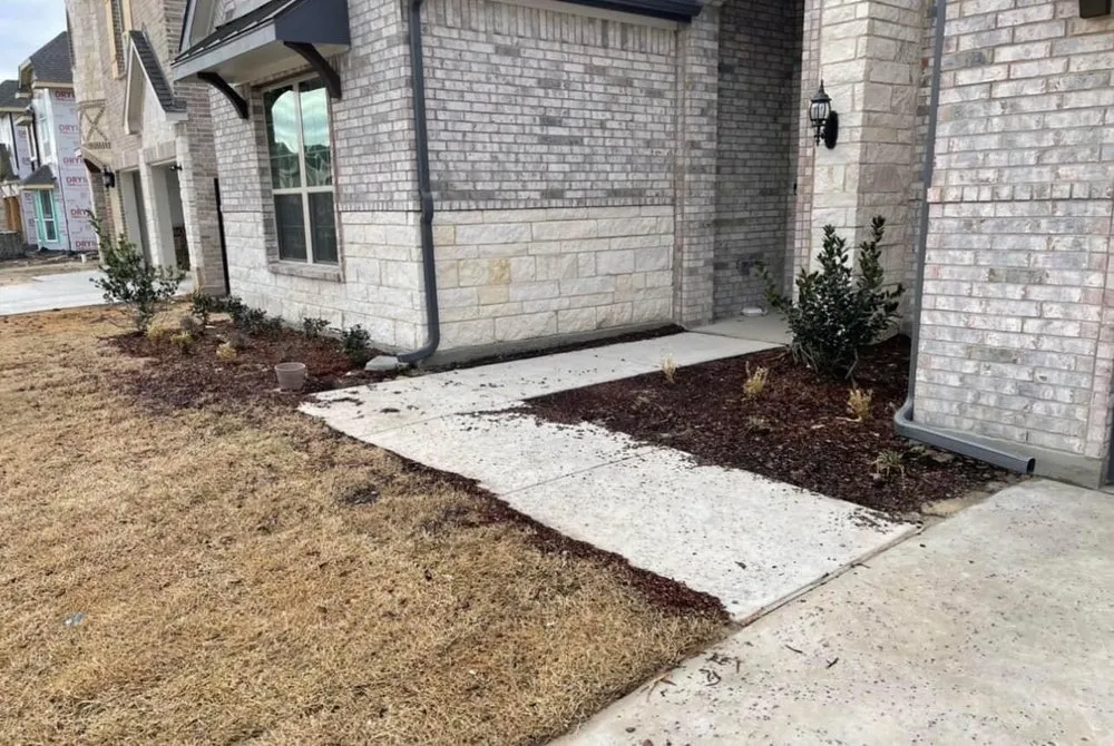 Professional yard maintenance in Keller, TX - Texas Patio and Stone