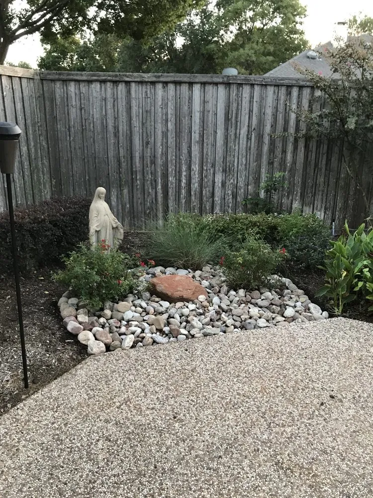 Top-rated yard cleanup service for year-round maintenance in Plano, TX by Texas Pride Landscapes & Irrigation