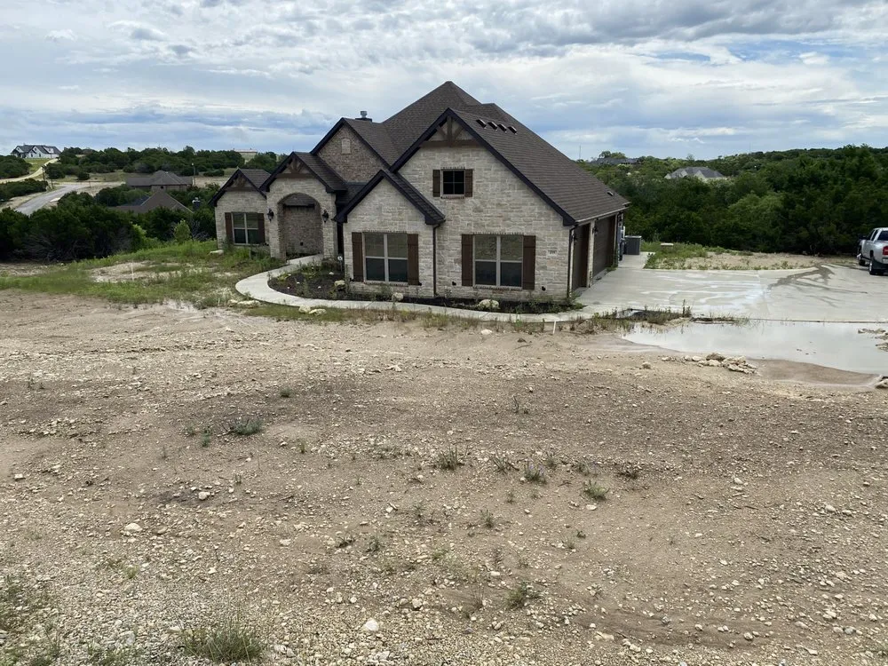 Expert landscaping services near you in Weatherford, TX by Texas Select Landscape