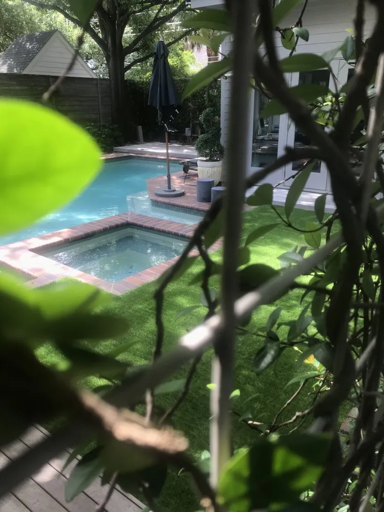 Top-rated lawn care service in Houston, TX - Texas Turf Company