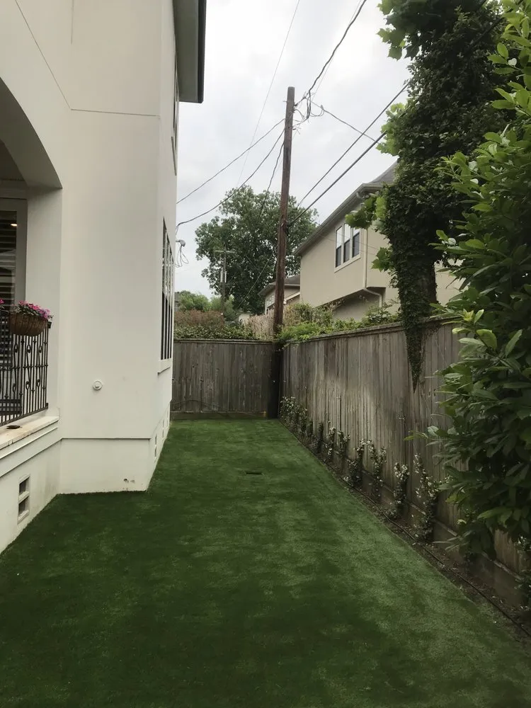 Custom landscape installation in Houston, TX by Texas Turf Company