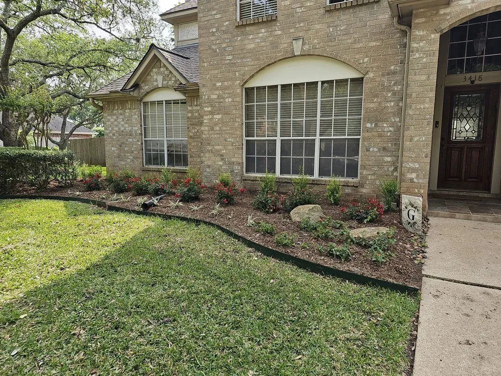 Local lawn mowing service for residential properties across Houston, TX - Texas Turf Landscaping