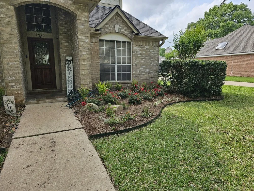 Professional residential landscaping in Houston, TX - Texas Turf Landscaping