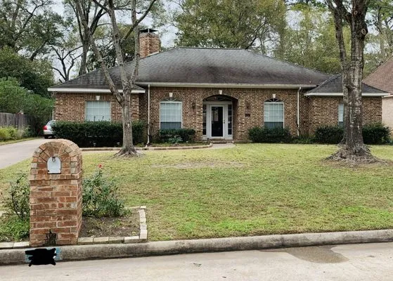 Texas Veteran Lawn Service Logo