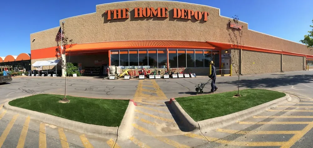 Reliable lawn care service experts serving Lakeway, TX - TexasTurf