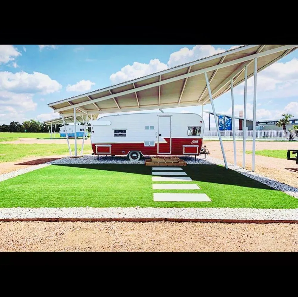 Top-rated lawn mowing service in Lakeway, TX - TexasTurf