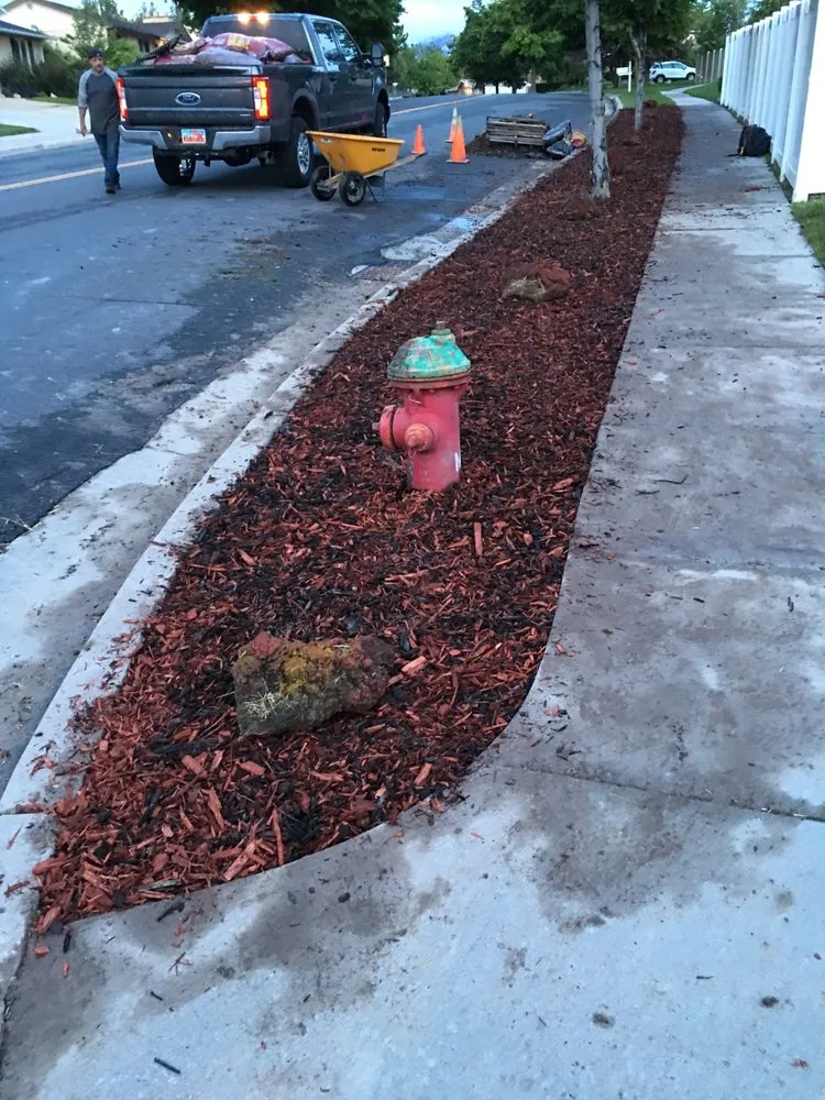 Top-rated garden landscaping for year-round maintenance in Midvale, UT by TexCare Lawncare