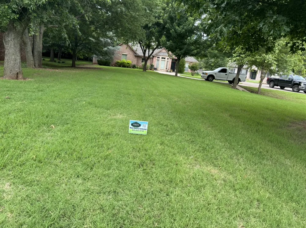 Trusted lawn mowing service experts serving Oklahoma City, OK - Texola Turf