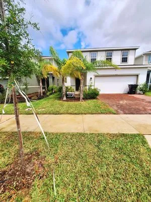 Tex's Land Services Logo